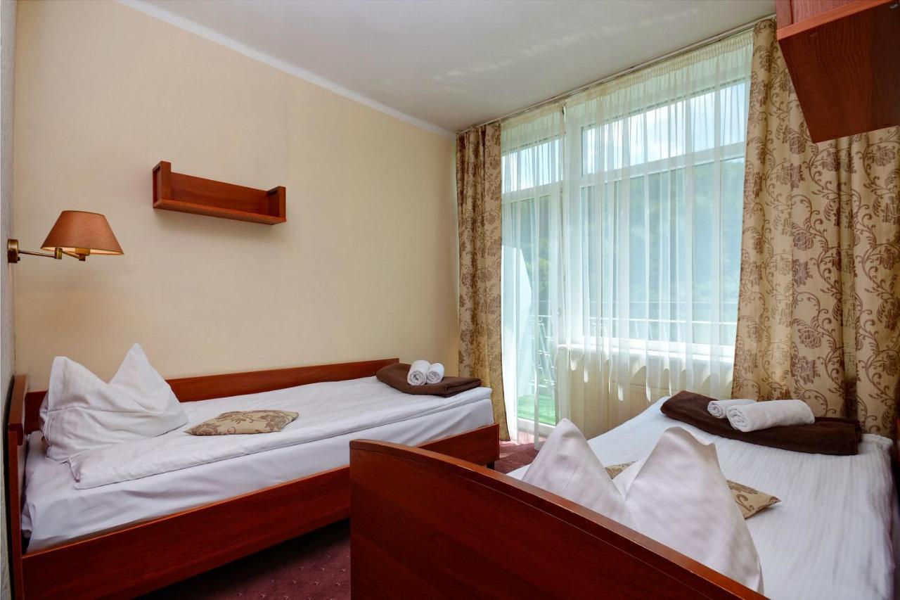 Mazowsze Medi Spa Устронь Экстерьер фото